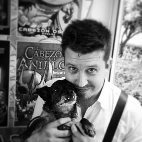 Frost se ha ido al cielo de los perritos Frost se ha ido al cielo de los perritos