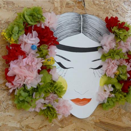 Verónica Maraver y Sempiternas, ilustración con flores presevadas Verónica Maraver y Sempiternas, ilustración con flores presevadas