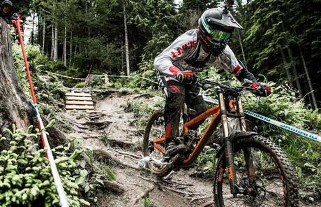 Claudio Caluori nos muestra el recorrido de Leogang… sin cadena Claudio Caluori nos muestra el recorrido de Leogang… sin cadena