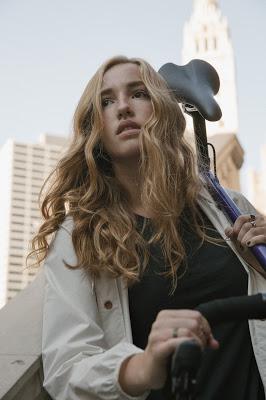 Levi's sigue apostando por el ciclista que llevas dentro Levi's Commuter, Levi´s, Commuter x Damien Correll Tee, Daniel Correl, bikers, bicicletas, Suits and Shirts, lifestyle,