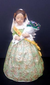 Varios objetos decorativos Valenciana colaboración de Fina