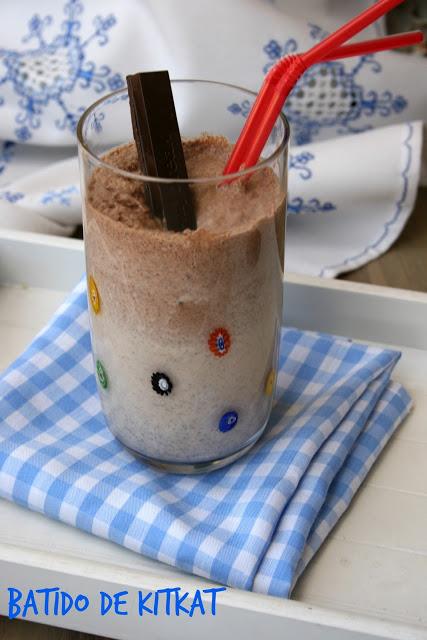 BATIDO DE KITKAT BATIDO DE KITKAT