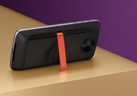 Lenovo y Motorola nos mostraron el futuro del smartphone wp-1465522400318.jpg