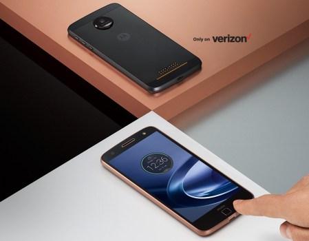 Lenovo y Motorola nos mostraron el futuro del smartphone wp-1465522404498.jpg
