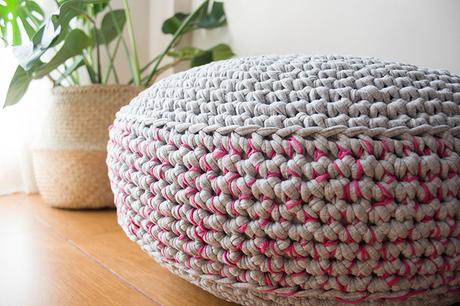 PUFF CON TRAPILLO DE WOOL AND THE GANG PUFF CON TRAPILLO DE WOOL AND THE GANG