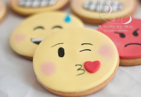 GALLETAS EMOTICONOS SIN HUEVO