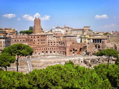 Il Vittoriano, el Duce, y la antigua Roma a nuestros pies... Il Vittoriano, el Duce, y la antigua Roma a nuestros pies...