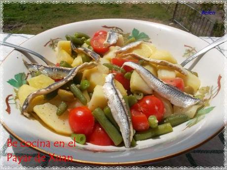 Boquerones con ensalada de patata Boquerones con ensalada de patata