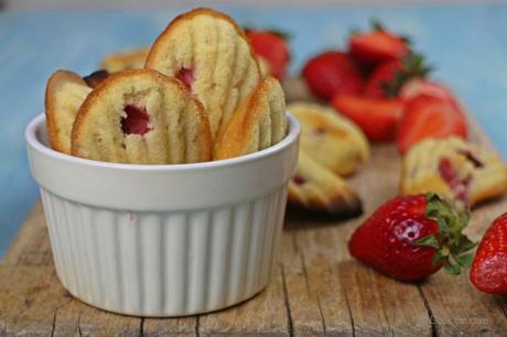 madeleines-de-fresa, strawberry-madeleines