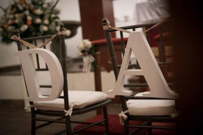 Decoración en bodas: las sillas de los novios