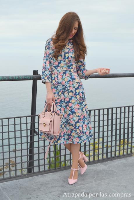 VESTIDO MIDI DE FLORES