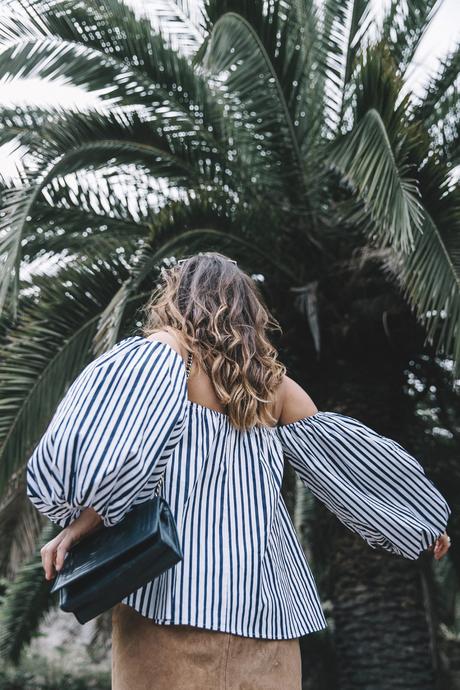 PALMS Chicwish-Off_The_Shoulders_Top-Outfit-Suede_Skirt-Free_People-Isabel_marant_Sandals-Chanel_Vintage_Bag-Statement_Earrings-Boho-Collage_Vintage-63