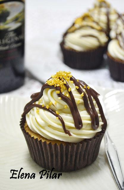 Cupcakes de plátano y Baileys Cupcakes de plátano y Baileys