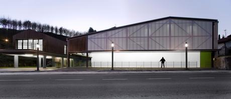 Casa Concejil y Frontón Casa Concejil y Frontón