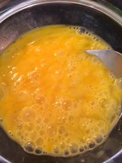 ARROZ FRITO CON GAMBAS Y PIÑA ARROZ FRITO CON GAMBAS Y PIÑA