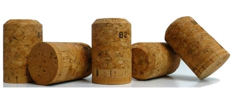 Salvamanteles con corchos usados de botellas Salvamanteles con corchos usados de botellas