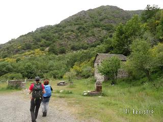 Burbia-La Grandela-Pico Mostallal-Villouso