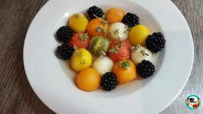 Sopa helada de frutas