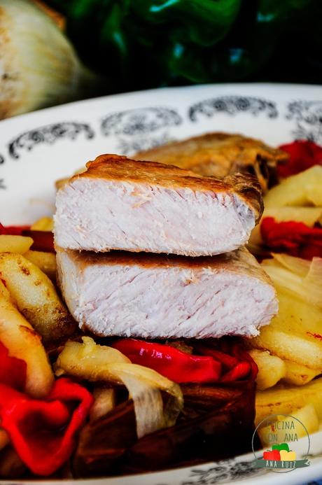 LOMO EN ACEITE O EN ORZA, CON PATATAS A LO POBRE LOMO EN ACEITE O EN ORZA, CON PATATAS A LO POBRE