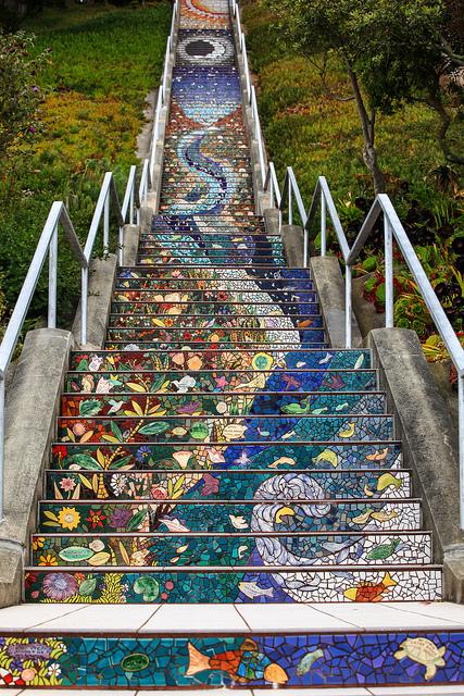 Escaleras al cielo... The 16th Avenue Tiled Steps Project