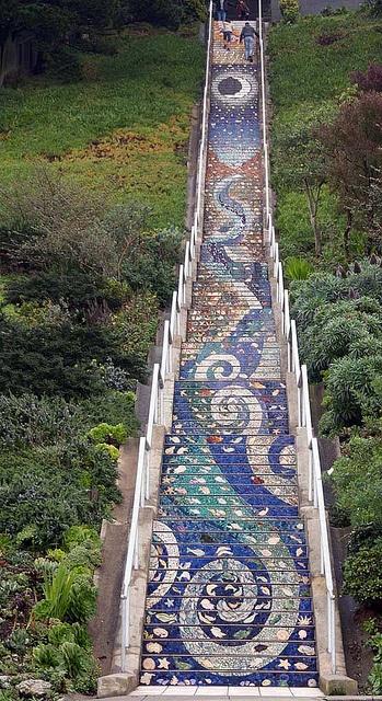 Escaleras al cielo... The 16th Avenue Tiled Steps Project