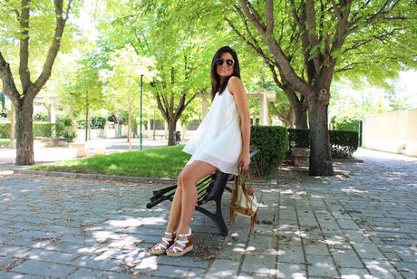 White Summer White Summer