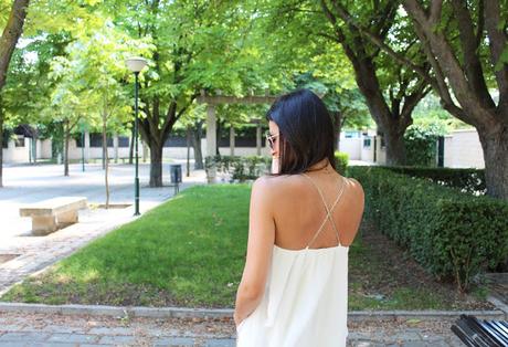White Summer White Summer