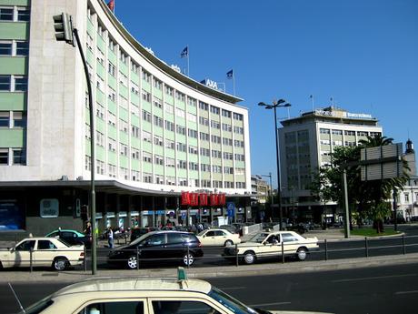 Lisboa. Plaza del Marqués de Pombal Lisboa. Avenida da Liberdade