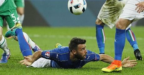 Irlanda venció 1-0 a Italia y clasificó a octavos de Eurocopa Irlanda venció 1-0 a Italia y clasificó a octavos de Eurocopa