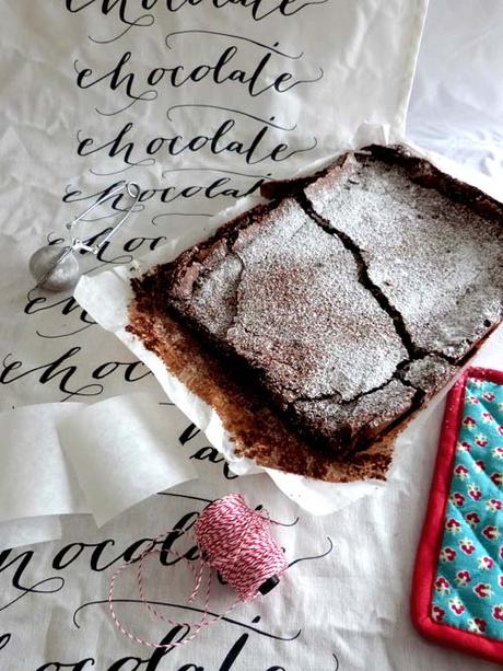 chocolate almond situation | un manjar que te pone en problemas chocolate almond situation | un manjar que te pone en problemas