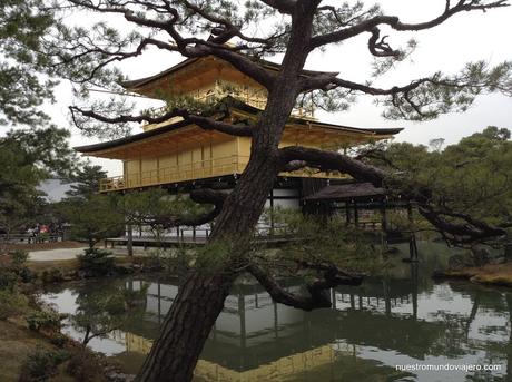 Kyoto; el Pabellón Dorado y el Templo Ryoanji Kyoto; el Pabellón Dorado y el Templo Ryoanji