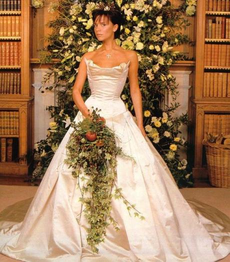 10 VESTIDOS DE NOVIA MEMORABLES 10 VESTIDOS DE NOVIA MEMORABLES