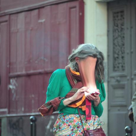 ANTOINE GEIGER: LOS MÓVILES QUE ROBAN EL ALMA ANTOINE GEIGER: LOS MÓVILES QUE ROBAN EL ALMA