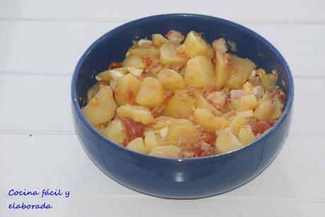 PATATAS ALIÑADAS O ENSALADA CAMPERA PATATAS ALIÑADAS O ENSALADA CAMPERA