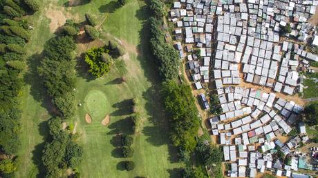 Tomas aéreas que demuestran la brecha entre ricos y pobres en Sudáfrica JohnnyMiller_04