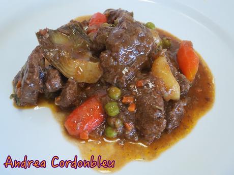 RAGOUT DE TERNERA A LA JARDINERA.