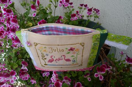 JOYFUL WORLD SAL. Julio JOYFUL WORLD SAL. Julio