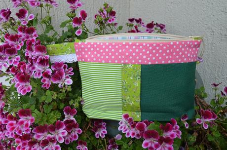 JOYFUL WORLD SAL. Julio JOYFUL WORLD SAL. Julio