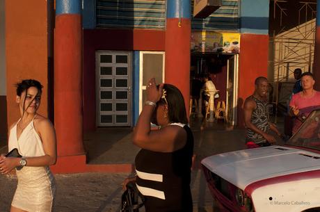 Junto al color de trópico Junto al color de trópico