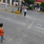 Realizan 5° torneo de “golfito urbano” con baches de la ciudad