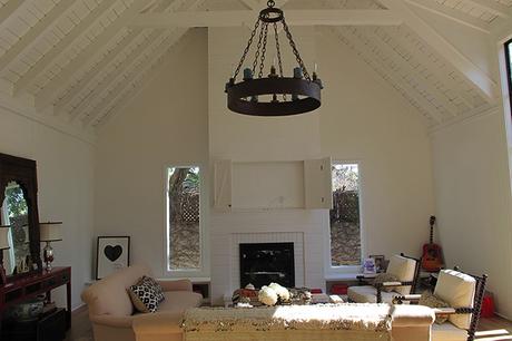 antes y después de un salón con una mezcla de estilos chic y actual antes y después de un salón con una mezcla de estilos chic y actual