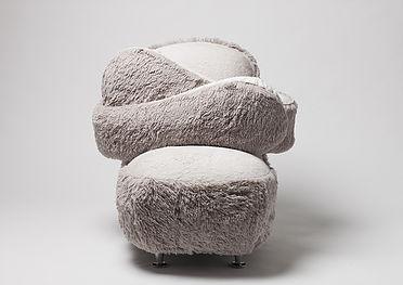 Lee Eun Kyoung crea el sillón más cariñoso del mundo Lee Eun Kyoung crea el sillón más cariñoso del mundo