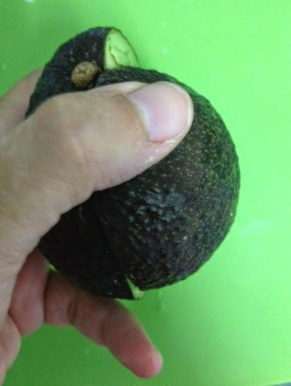 ENSALADA DE MANGO , RUCULA Y AGUACATE ENSALADA DE MANGO , RUCULA Y AGUACATE