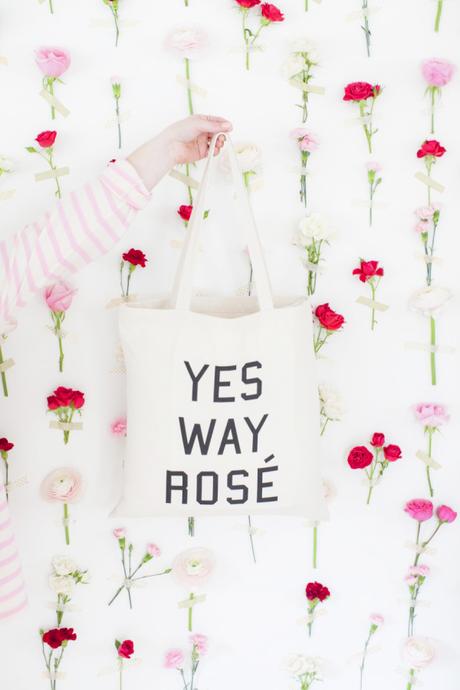 diy: un mural de flores para una fiesta veraniega diy: un mural de flores para una fiesta veraniega