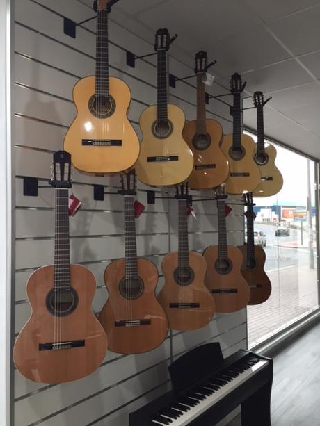 Guitarra española: ¿cuál es la mejor marca? guitarra3