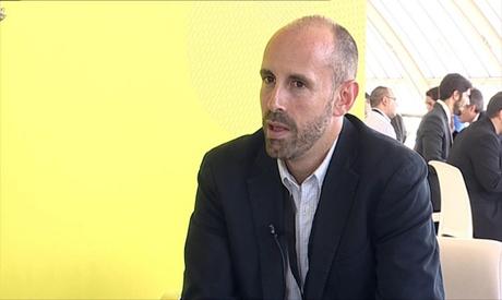 LEAN CANVAS, UN LIENZO DE MODELOS DE NEGOCIO PARA STARTUPS LEAN CANVAS, UN LIENZO DE MODELOS DE NEGOCIO PARA STARTUPS