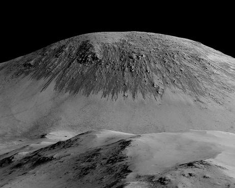 Flujos recientes de agua en Marte Flujos recientes de agua en Marte