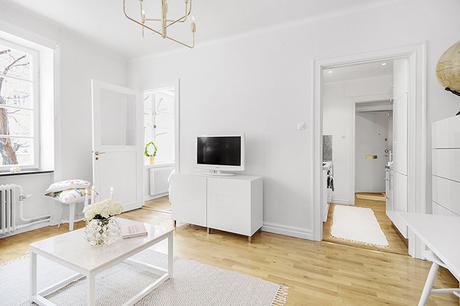 Un salón NÓRDICO-CLÁSICO RENOVADO con toques de rosa cuarzo! Un salón NÓRDICO-CLÁSICO RENOVADO con toques de rosa cuarzo!