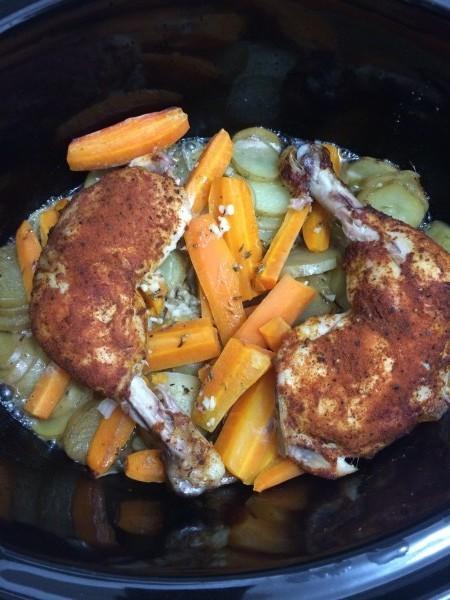 Pollo con vegetales en olla de cocción lenta IMG_6209