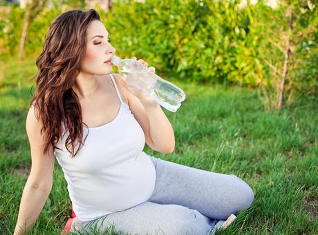 Consejos para pasar mejor el embarazo en verano